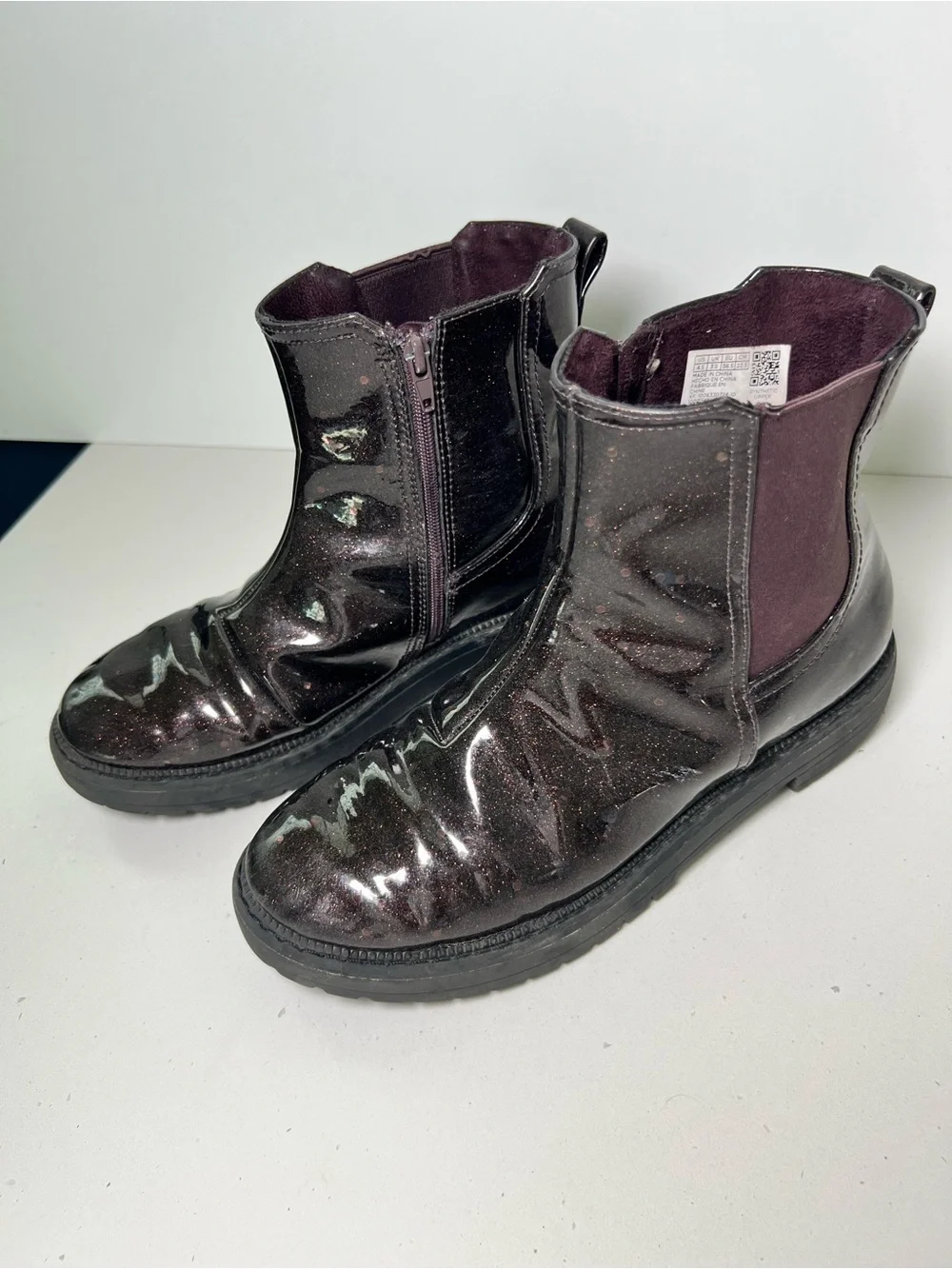 TOMS Dark Purple Glitter Patent Chelsea Ankle Boots Size 4.5 – Sparkle Metallic